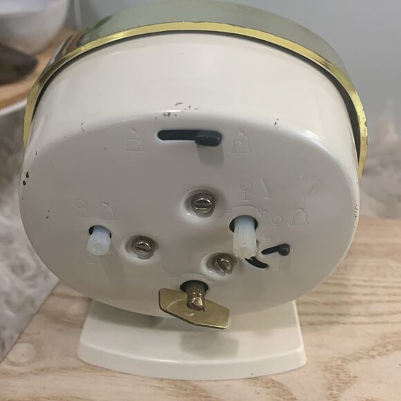 Vintage Westclox Wind-Up Alarm Clocks Bundle Of 2 Bedside 1 Travel Clock - Picture 10 of 16